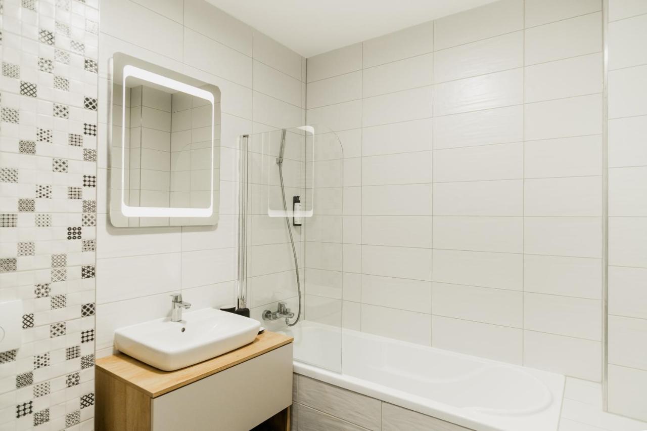 Skylark - Singapore Penthouse With Jacuzzi & Panoramic View Μπρασόβ Εξωτερικό φωτογραφία